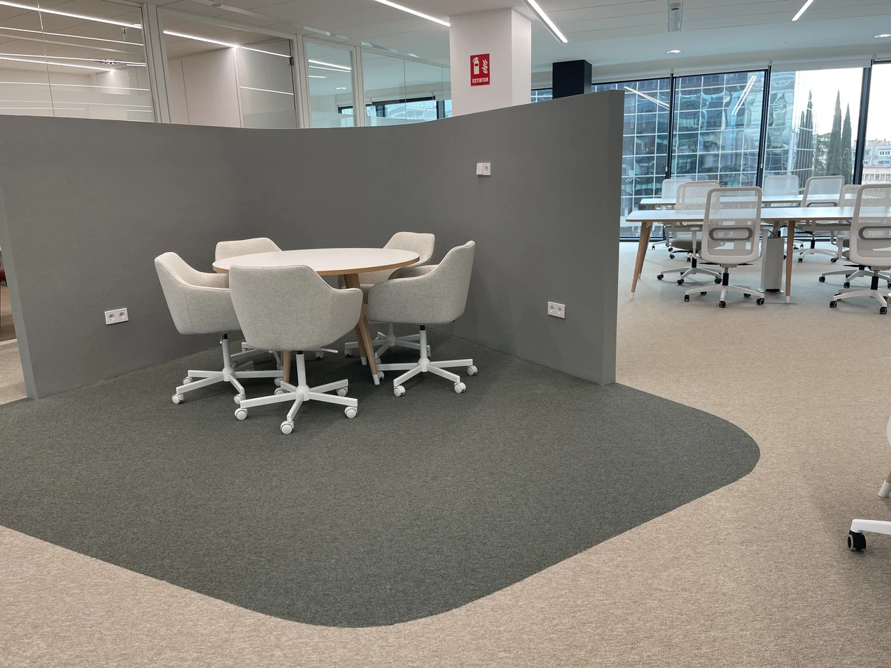 Pequeñas zonas de privacidad en espacios abiertos