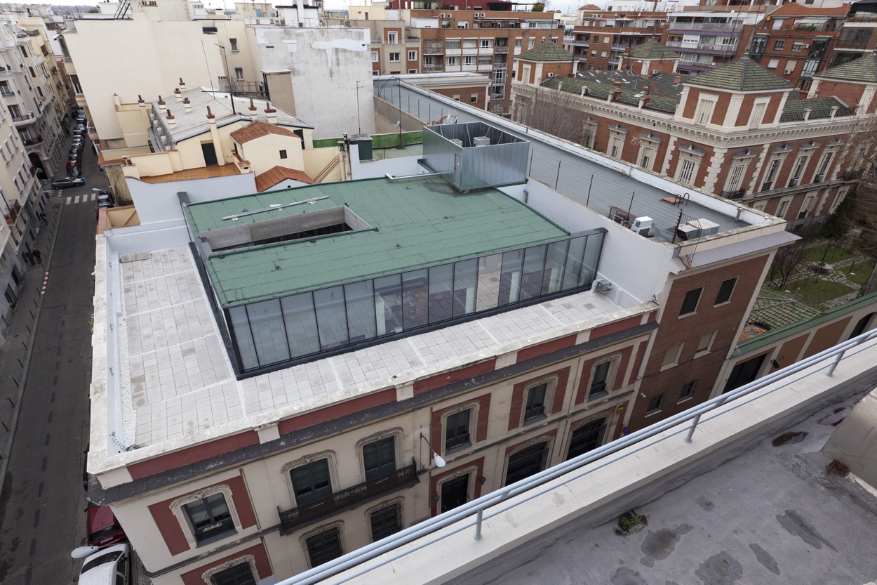 El diseño ampliaba las oficinas respetando un edificio histórico